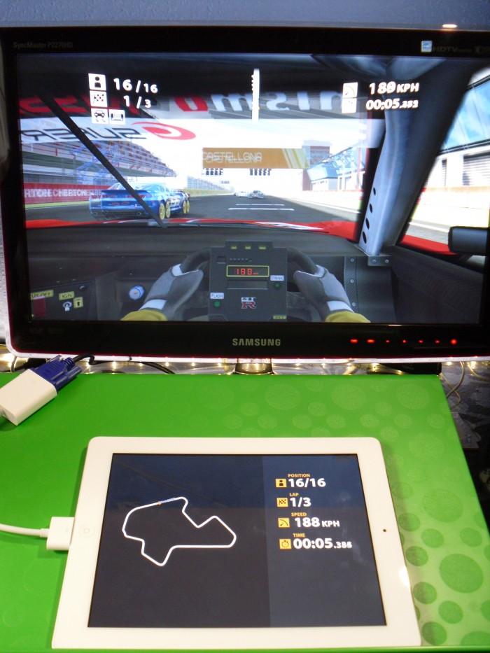 Adaptor VGA de Apple con Real Racing 2