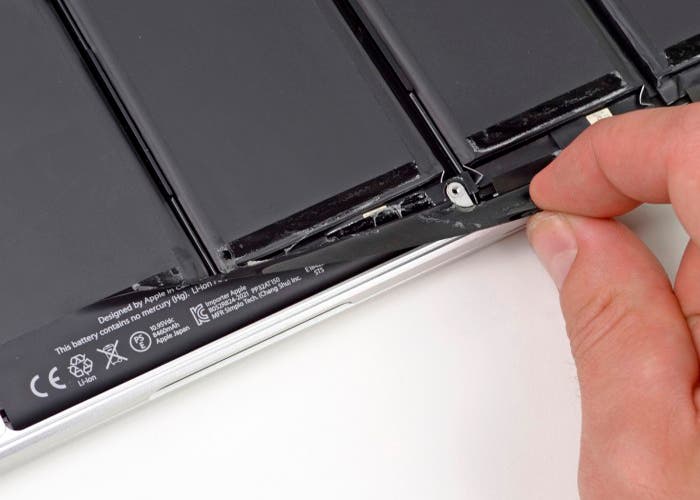 Baterías muy contaminantes de los MacBook Pro con pantalla Retina
