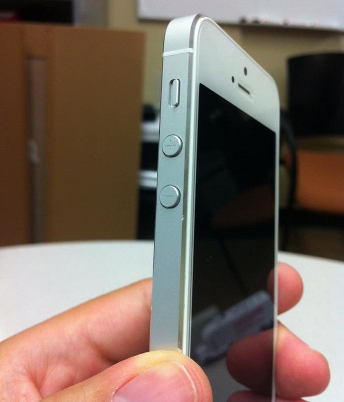 Arañazo en el aluminio del iPhone 5