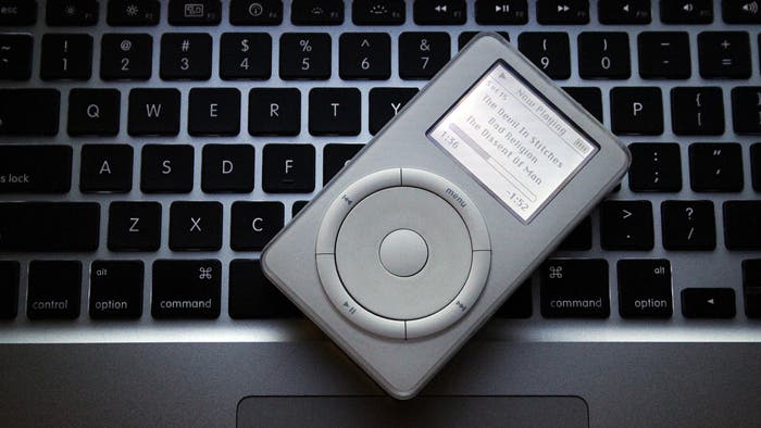 Fotografía del iPod original del año 2001