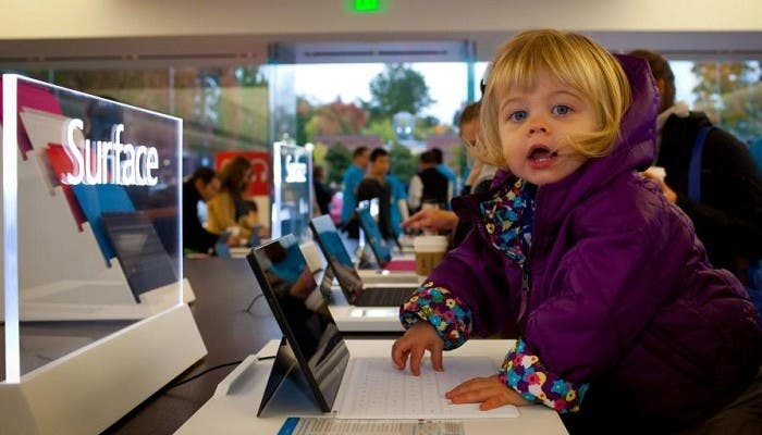 Las nuevas generaciones de usuarios prefieren Surface y Windows a Apple