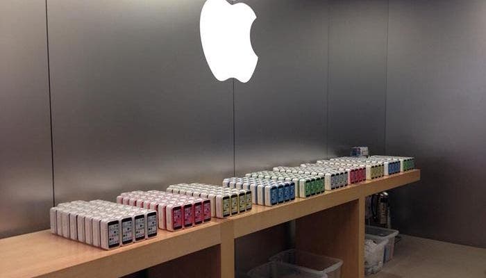 iPhone 5c en la Apple Store