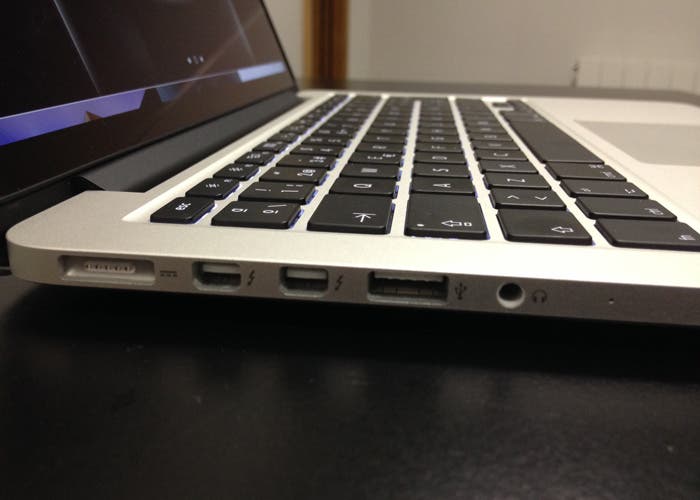 Puertos de conexión MacBook Pro