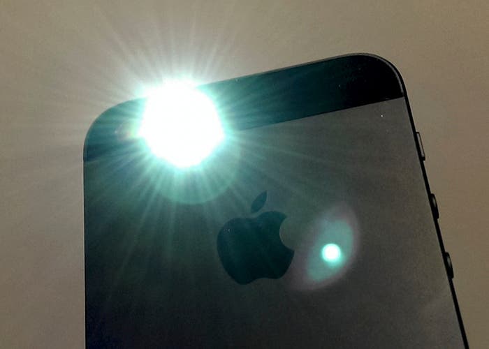 Notificaciones tipo LED con el flash de tu iPhone