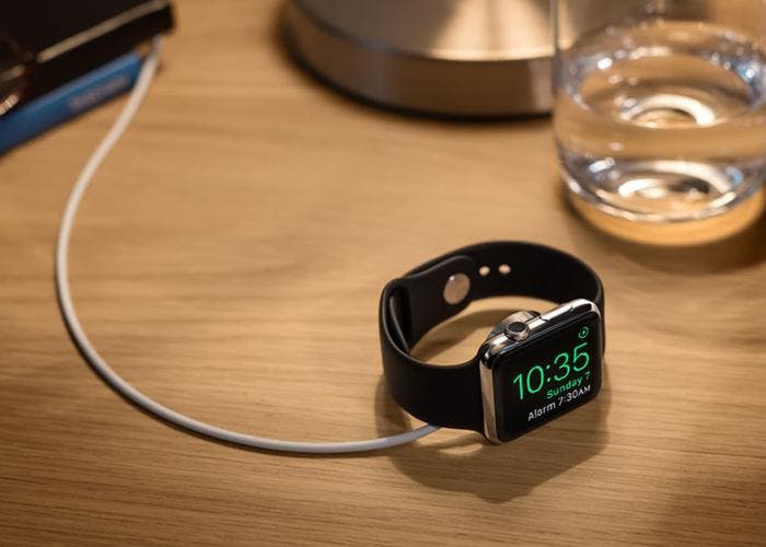 Apple Watch en mesa