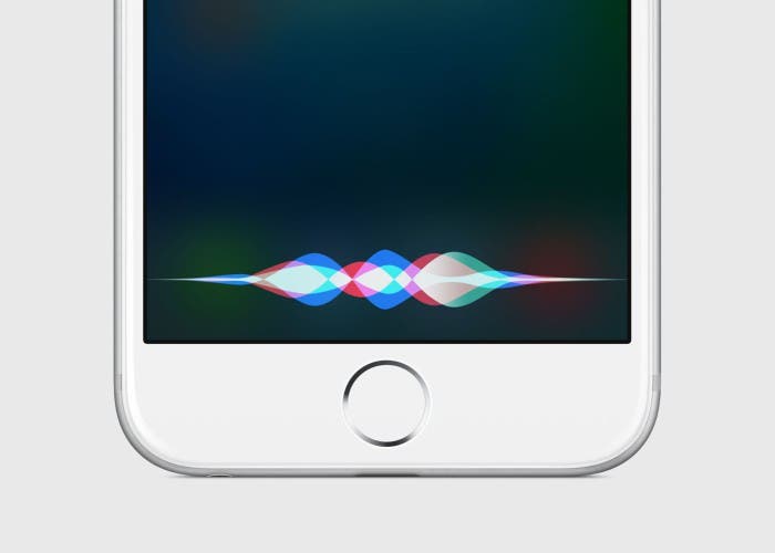 Apple comienza fabricación de asistente virtual basado en Siri