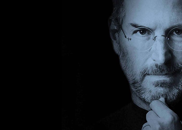 Steve Jobs en azul y negro